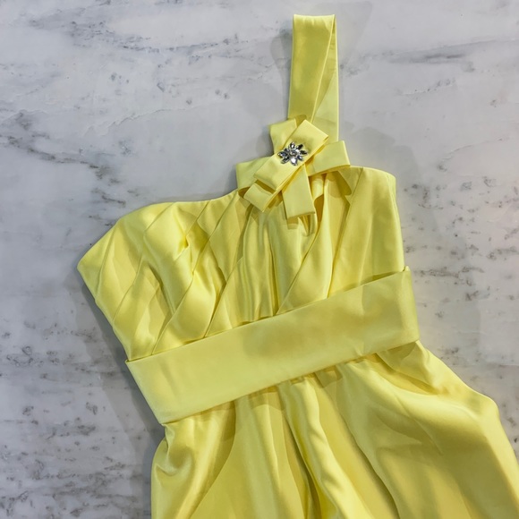 Yellow Cocktail Party Sundress - Picture 2 of 8